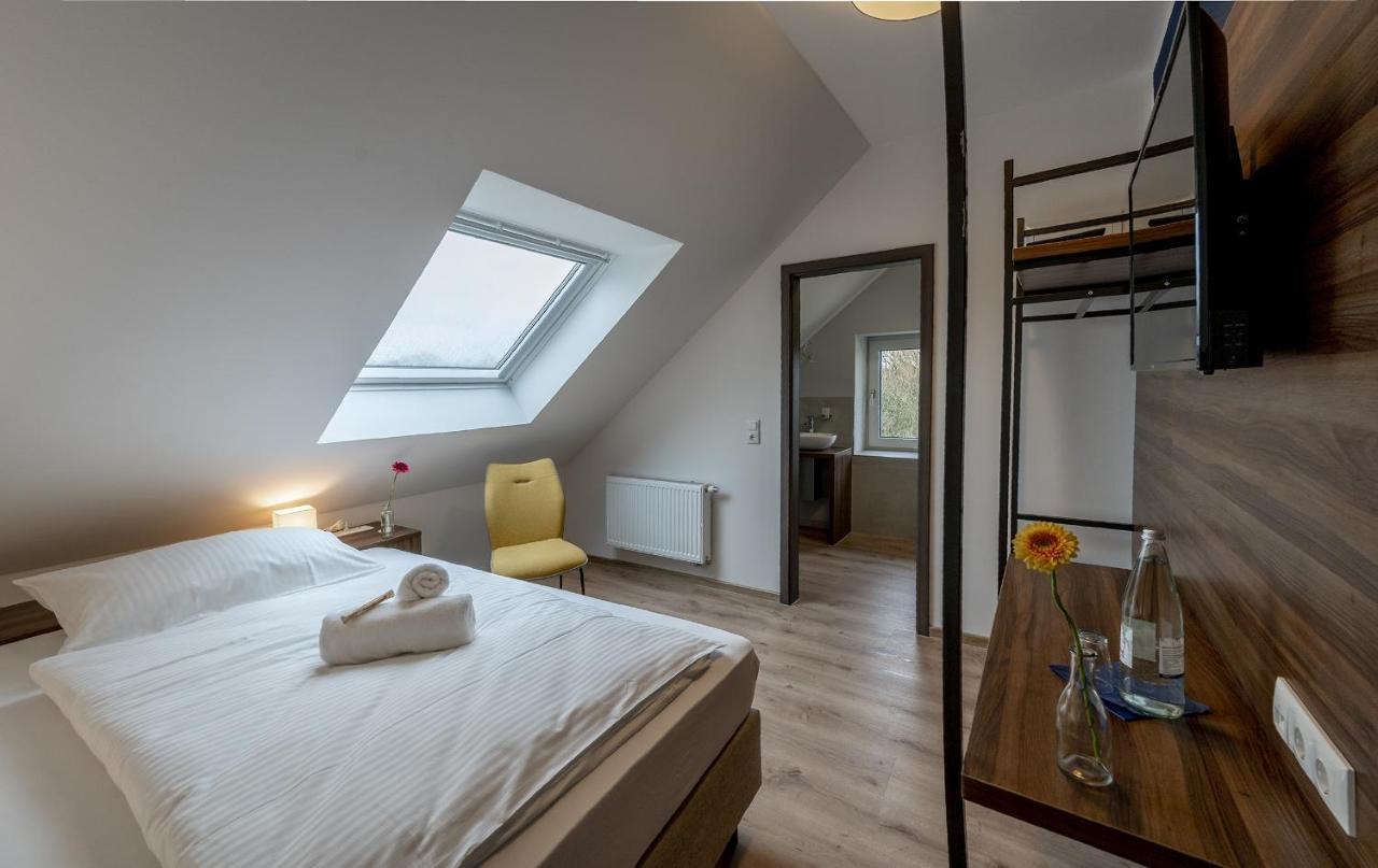 Hotel Zu Freunden Hamm  Esterno foto