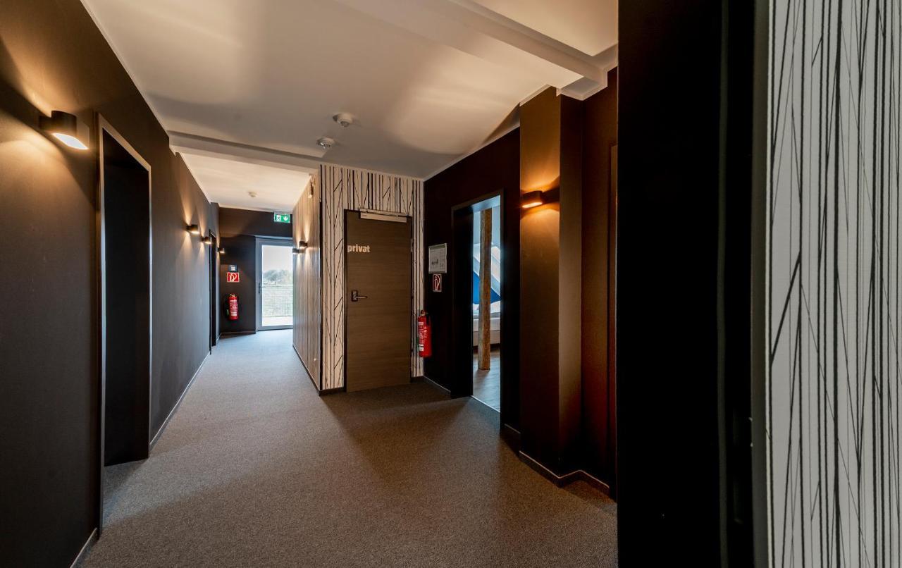 Hotel Zu Freunden Hamm  Esterno foto