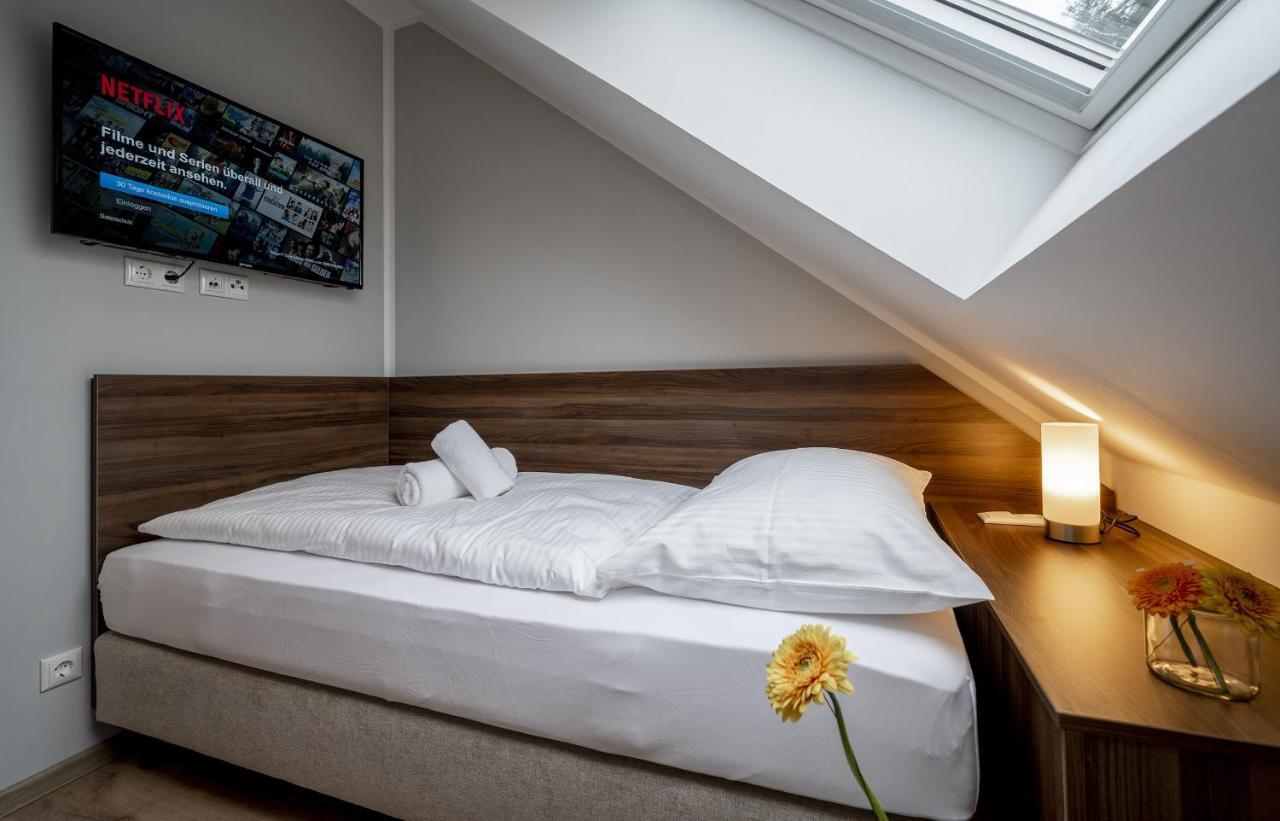 Hotel Zu Freunden Hamm  Esterno foto